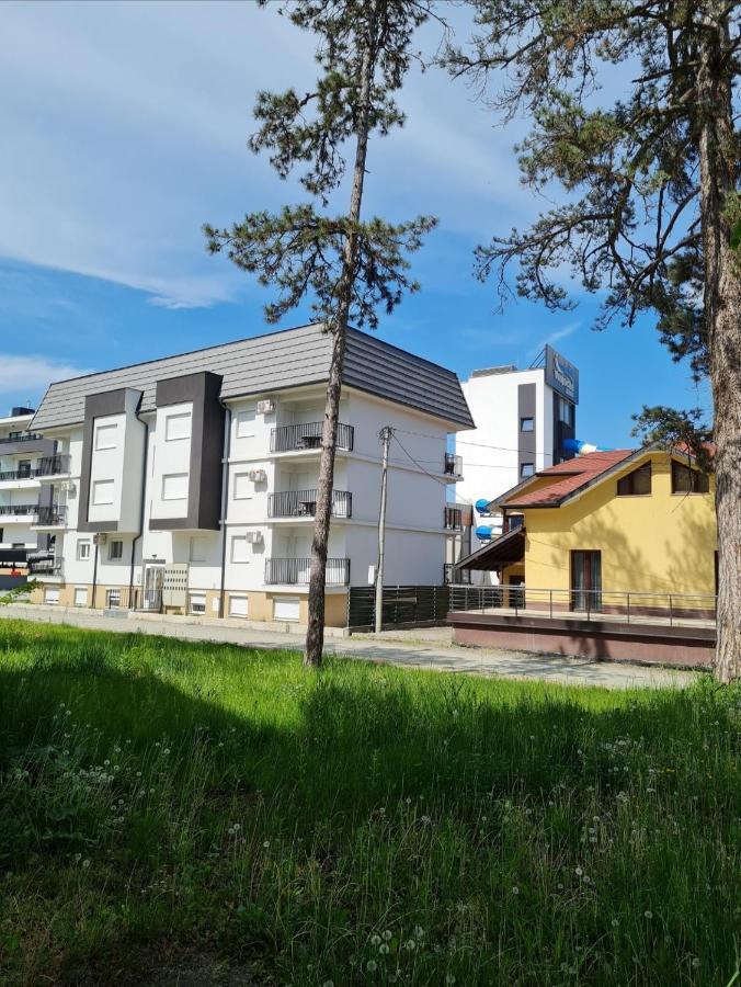 Apartman Tim Lux 1 Vrnjačka Banja المظهر الخارجي الصورة